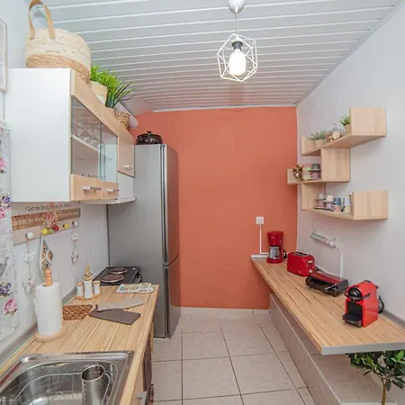 Daire Natasa's Cozy House *