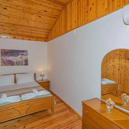 Natasa's Cozy House Daire Doukádes
